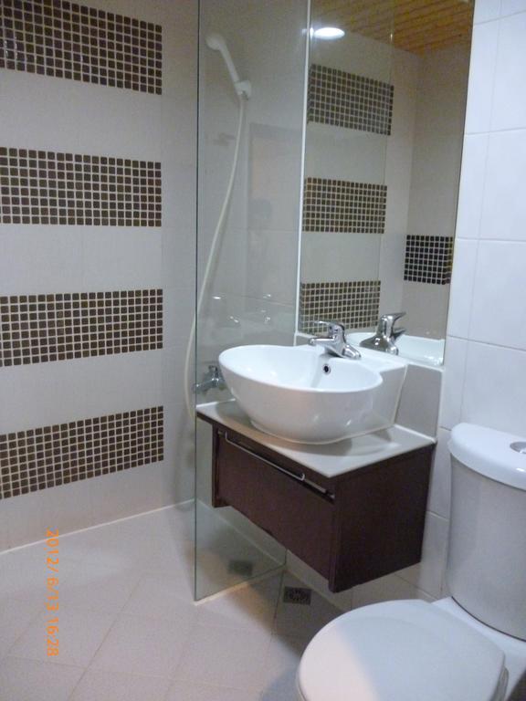 Sunwise Hotel Kaohsiung Bagian luar foto